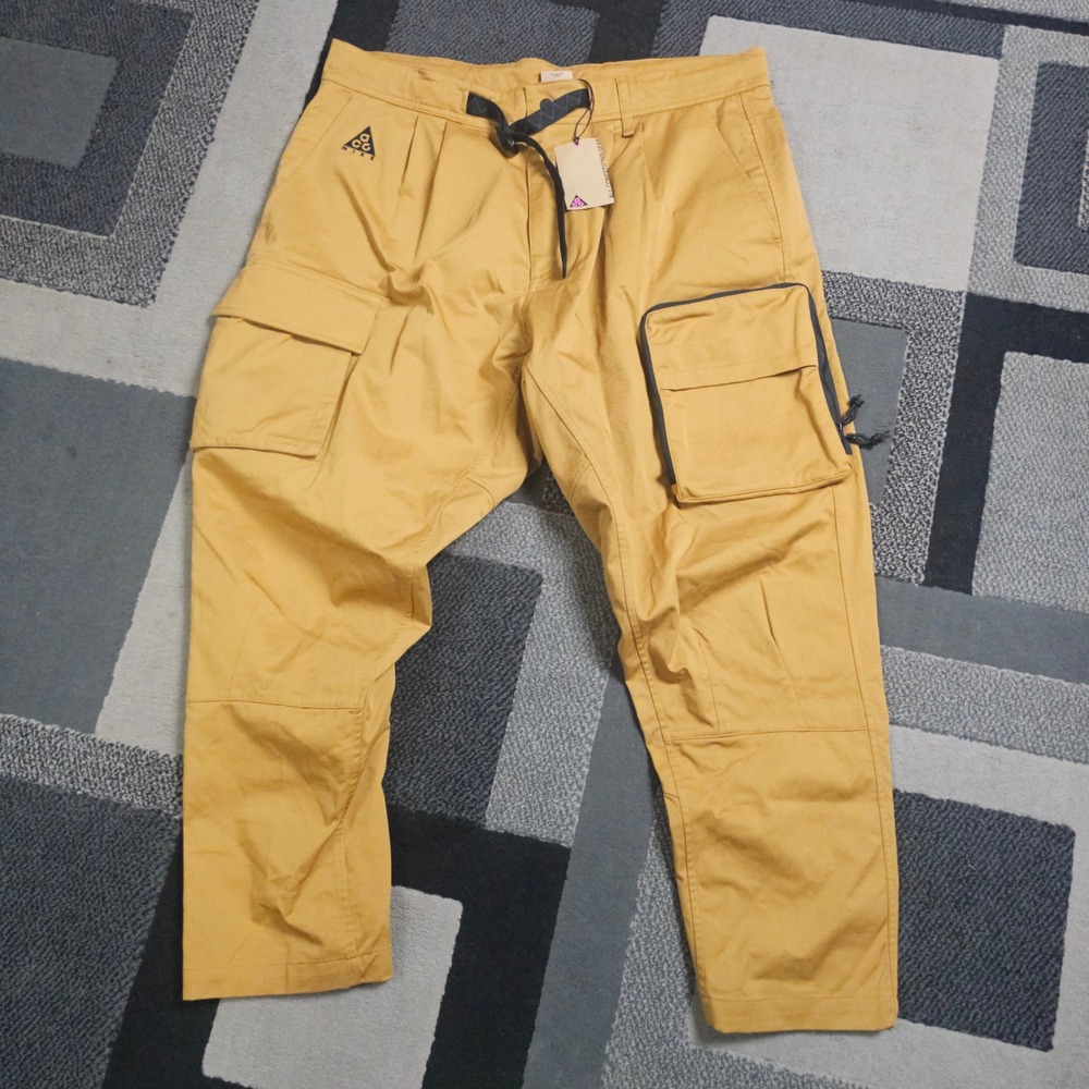 Nike ACG Cargo Pants Mens XXL Yellow NWT CD7646-790